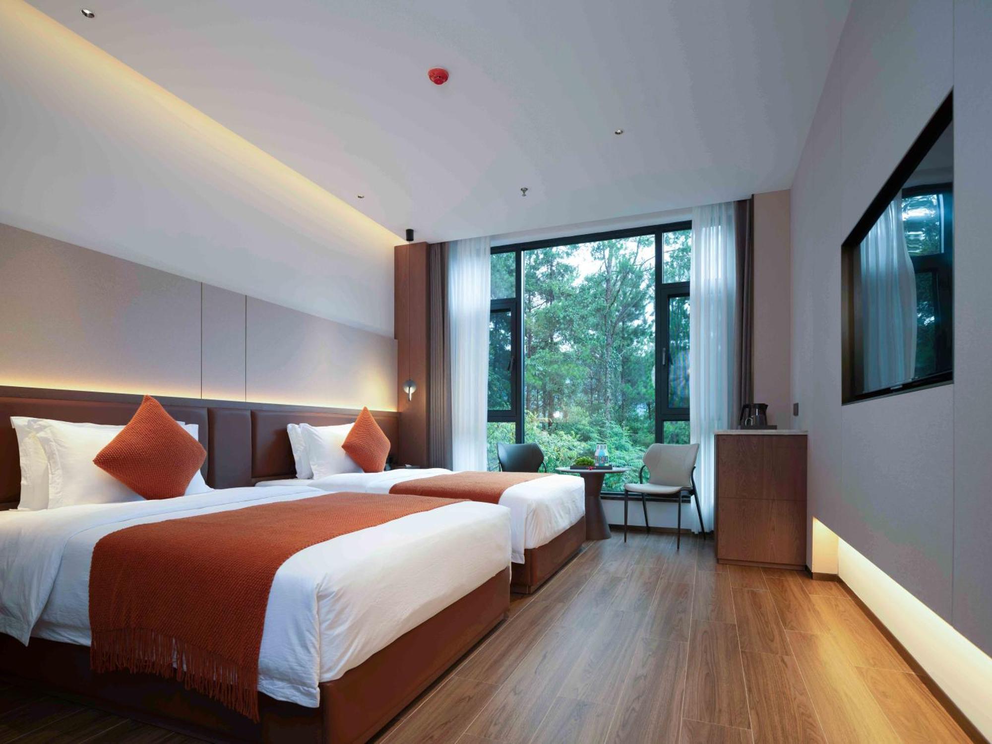 Zhangjiajie Utopia Hotel--Free One Way Pick Up Service Over 2 Nights Extérieur photo