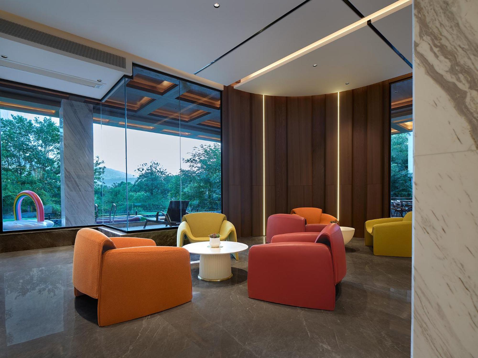 Zhangjiajie Utopia Hotel--Free One Way Pick Up Service Over 2 Nights Extérieur photo