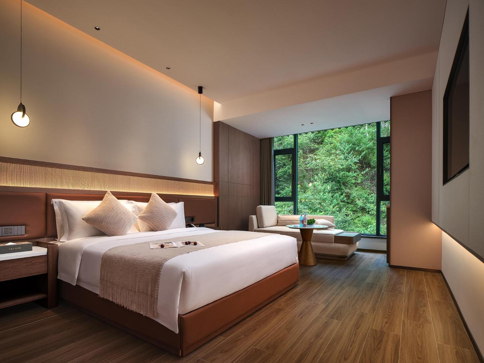Zhangjiajie Utopia Hotel--Free One Way Pick Up Service Over 2 Nights Extérieur photo